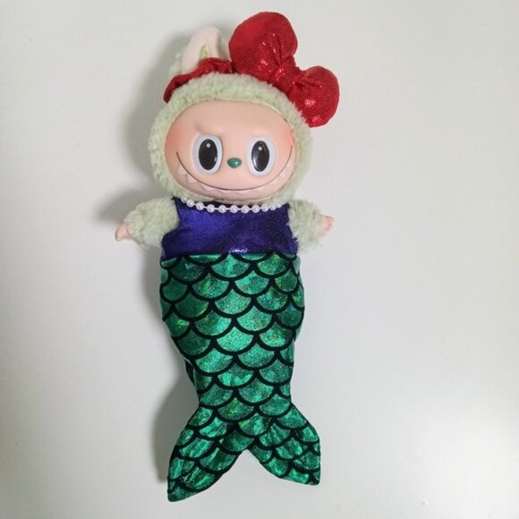 Ariel Little Mermaid Outfit and Metallic Bow Made to fit Labubu - Picture 7 of 9